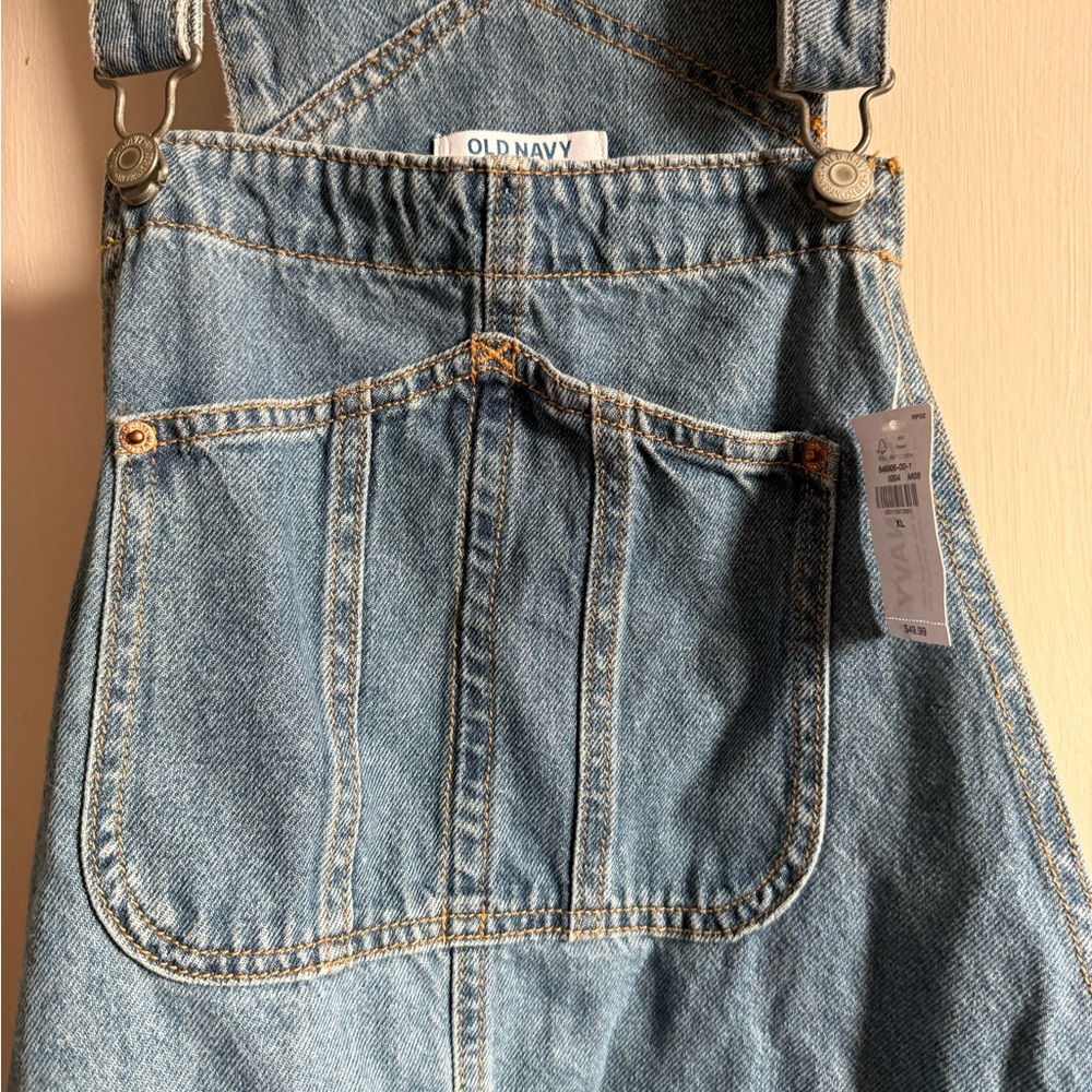 Old Navy Classic Blue Denim Overall Shorts - Picture 9 of 13